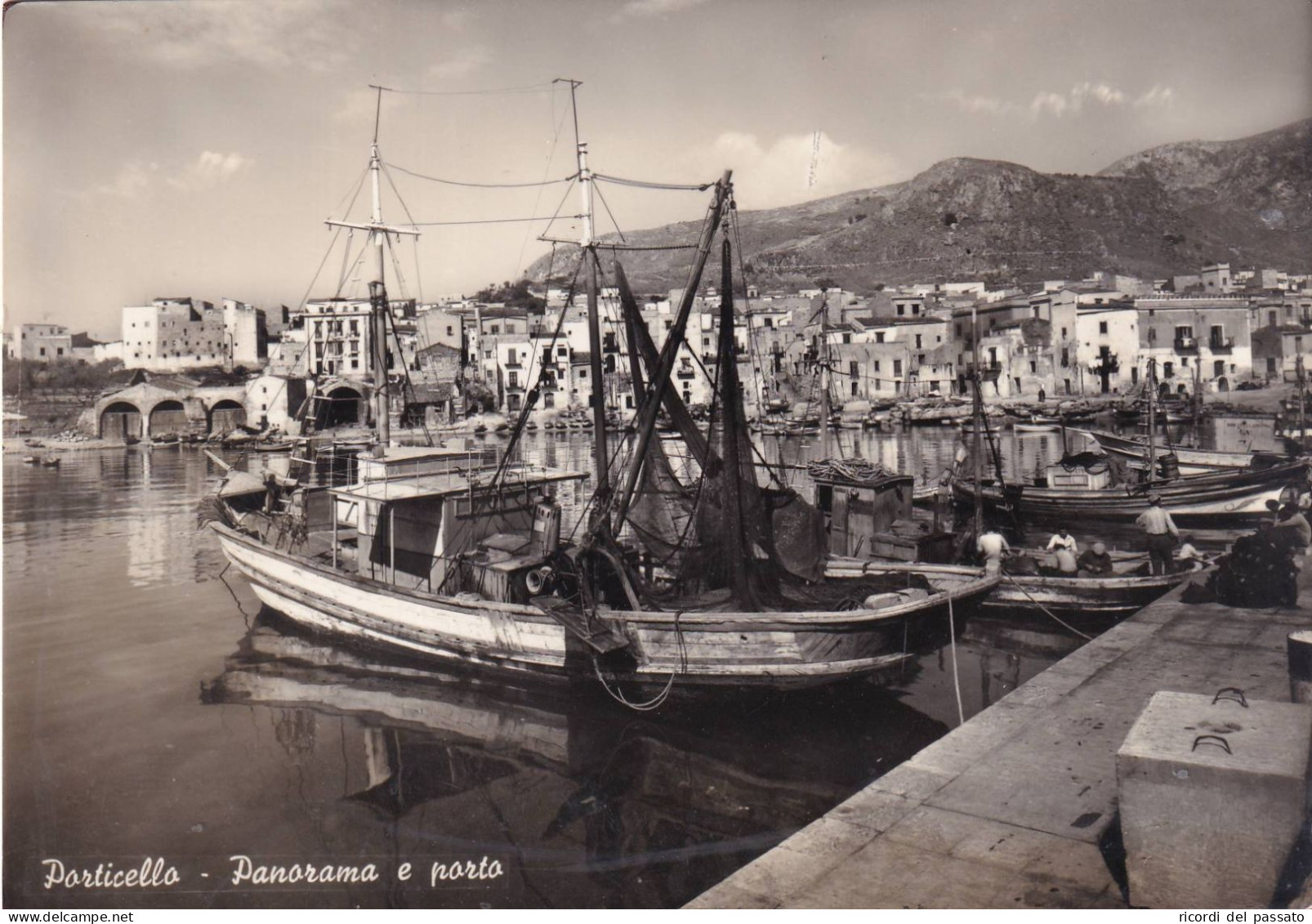 Cartolina Porticello ( Palermo ) Panorama E Porto - Palermo