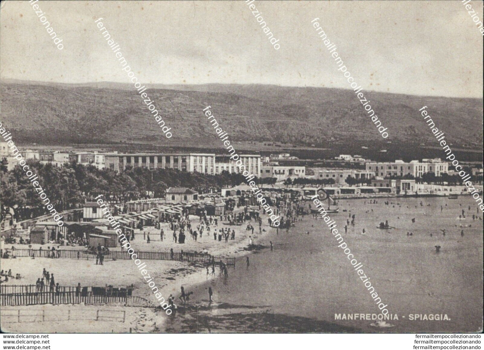 Bi115 Cartolina Manfredonia Spiaggia  Provincia Di Foggia - Foggia