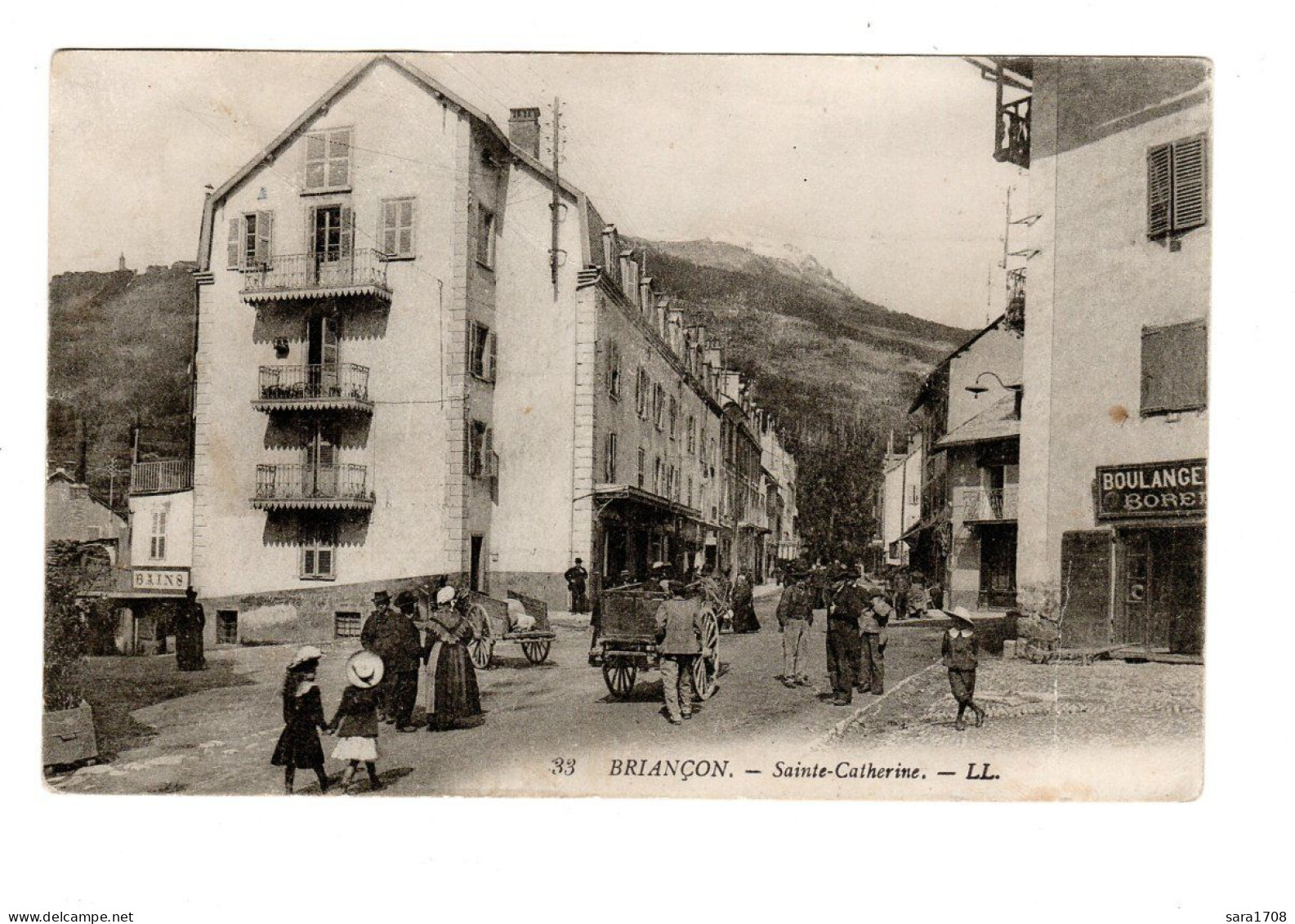 05 BRIANÇON, Place Saint Catherine, Boulangerie BOREL. - Briancon