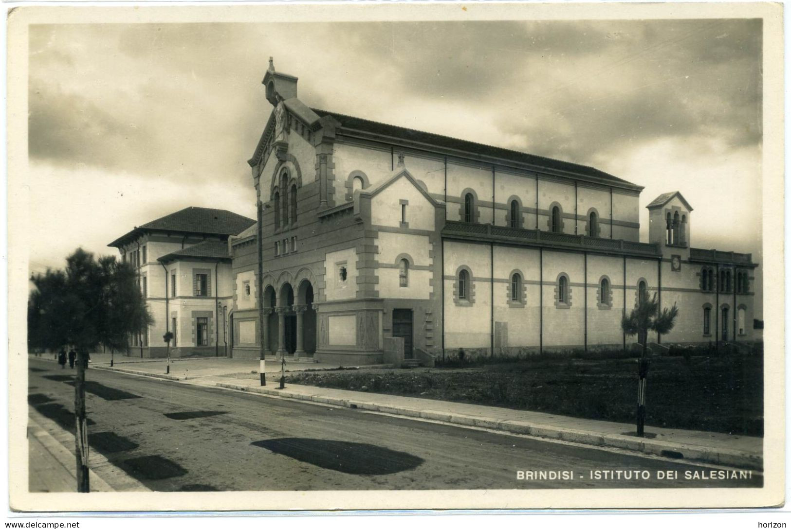 G.176  BRINDISI - Istituto Dei Salesiani - 1945 - Brindisi