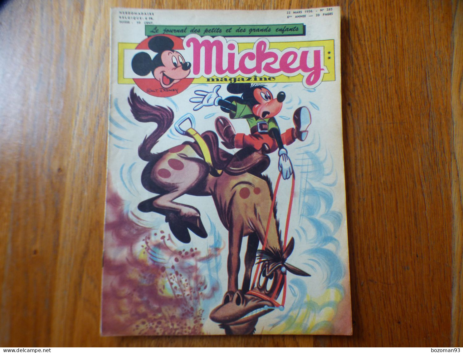 JOURNAL MICKEY BELGE  N° 285 Du 22/03/1956 COVER MICKEY + BELLE ET LE CLOCHARD - Journal De Mickey