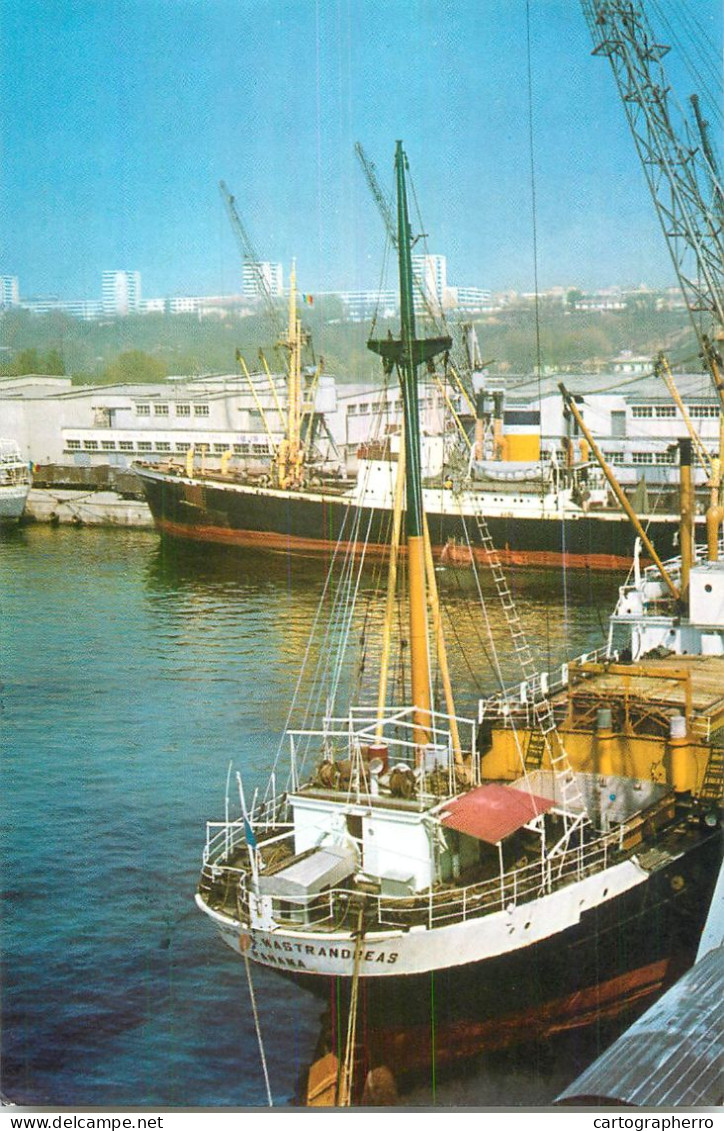 Navigation Sailing Vessels & Boats Themed Postcard Romania Constanta Harbour - Zeilboten