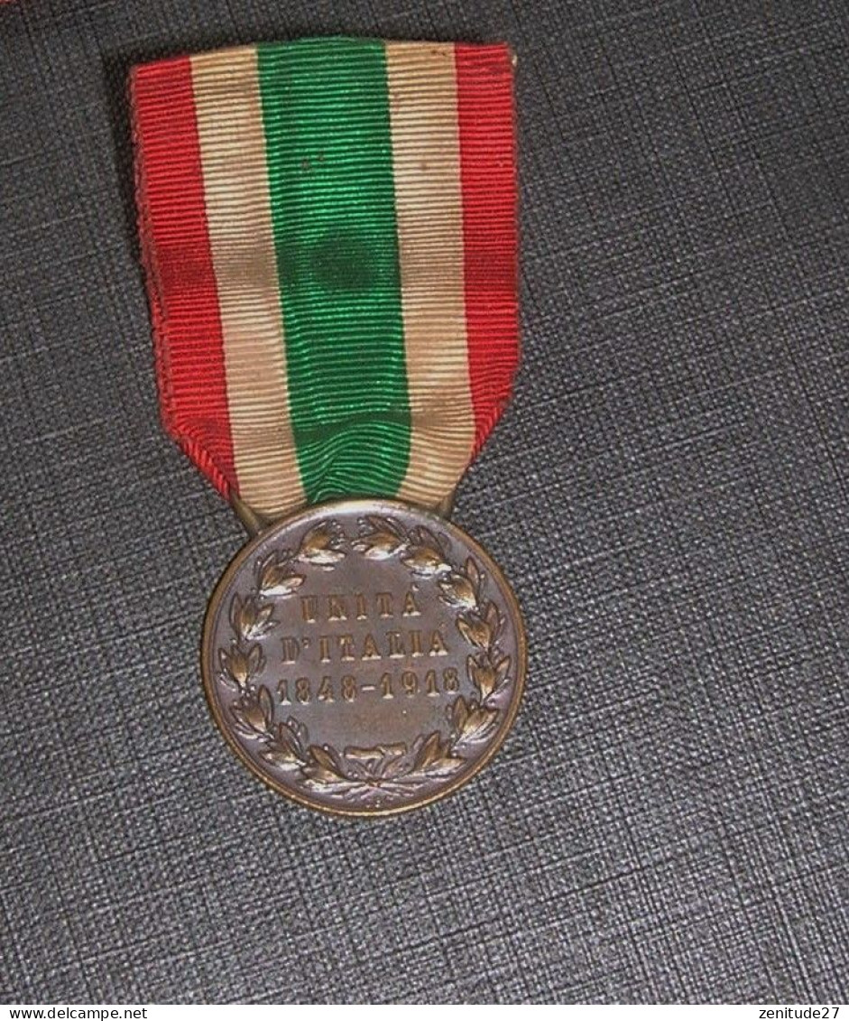 Médaille Victorio Emmanuele III Re D'Italia - 1848 / 1918 - Italien