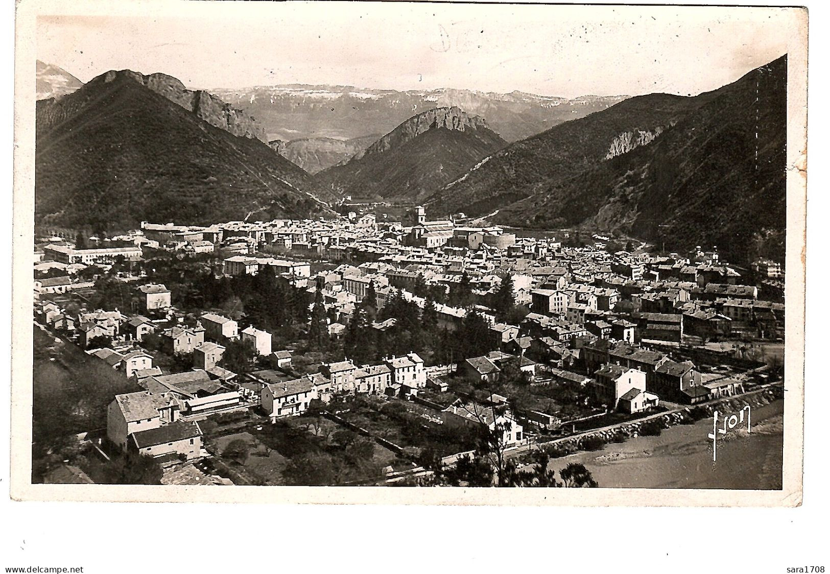 04 DIGNE, Vue Générale. éditeur YVON. 2 SCAN. - Digne