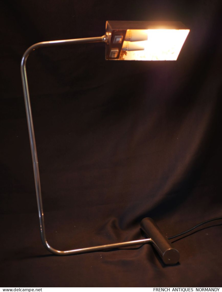 Lampe de table de bureau liseuse en acier chromé designer Roger Nathan - années 70 ref BX24LIA001