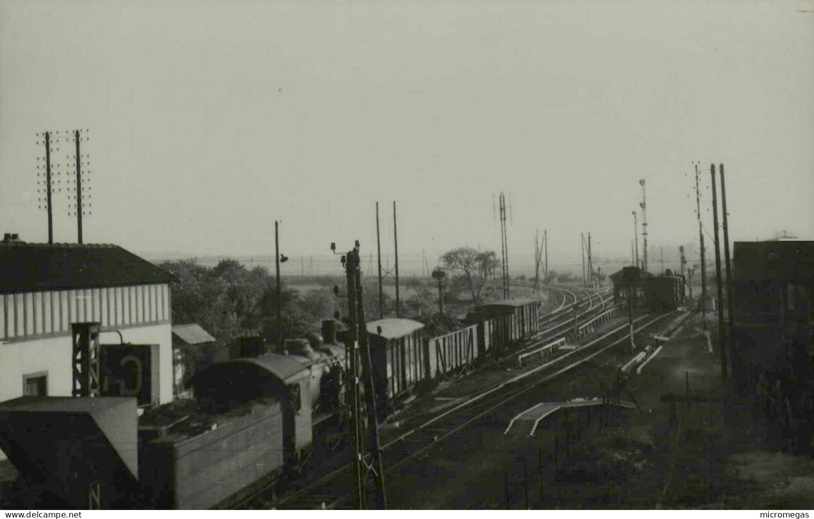 Reproduction - Gare à Identifier - Trains