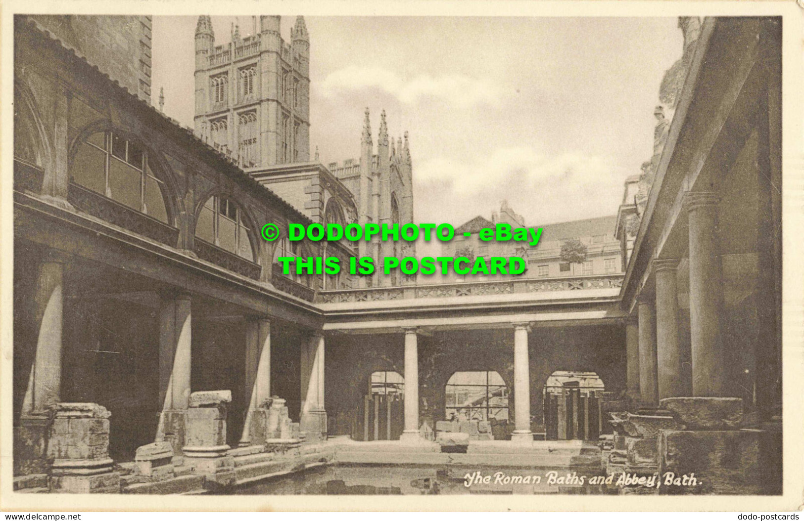 R560985 Bath. The Roman Baths And Abbey. Blacketts Press - Monde