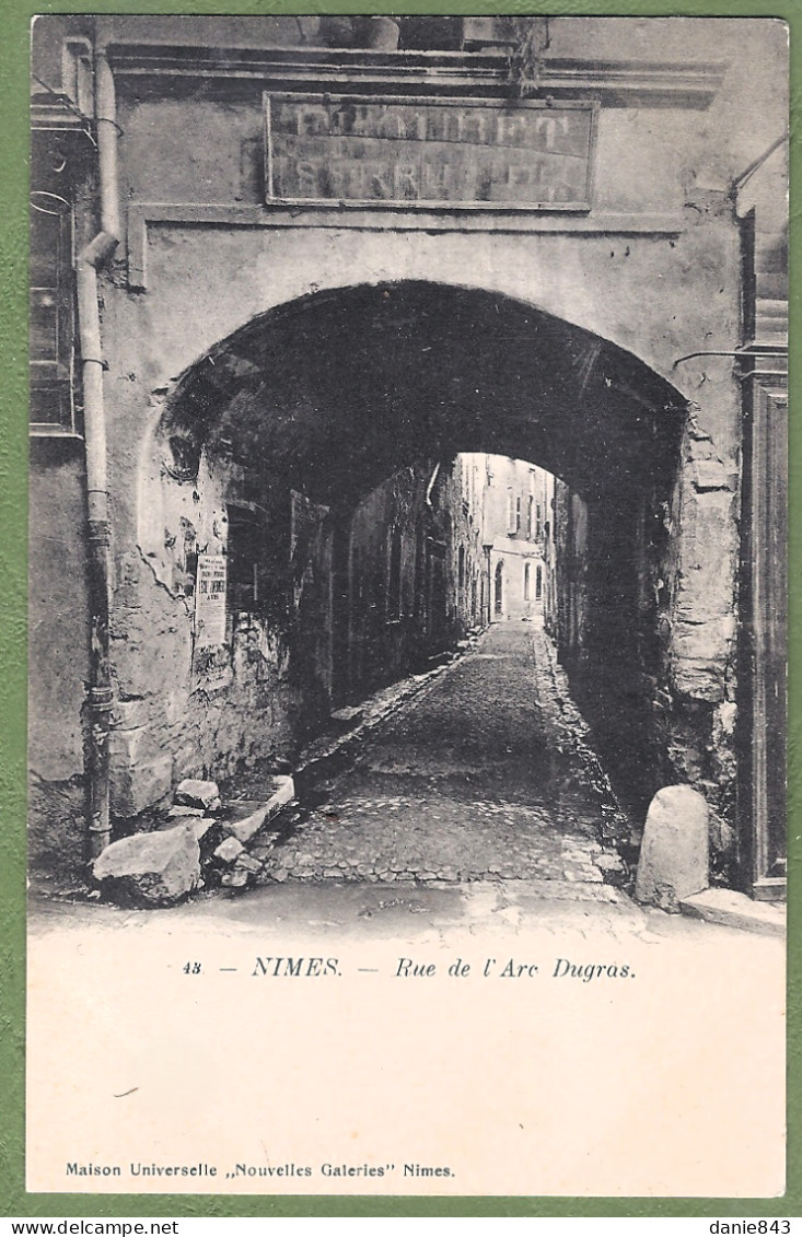 CPA Dos Précurseur - GARD - NIMES - RUE DE L'ARC DUGRAS - - Nîmes