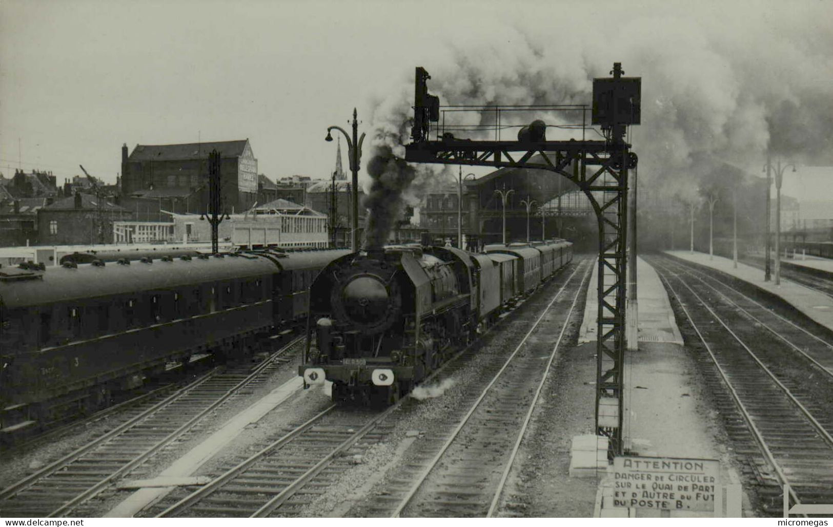 Lille - Départ Du  141-R-509 - Cliché J. Renaud - Eisenbahnen