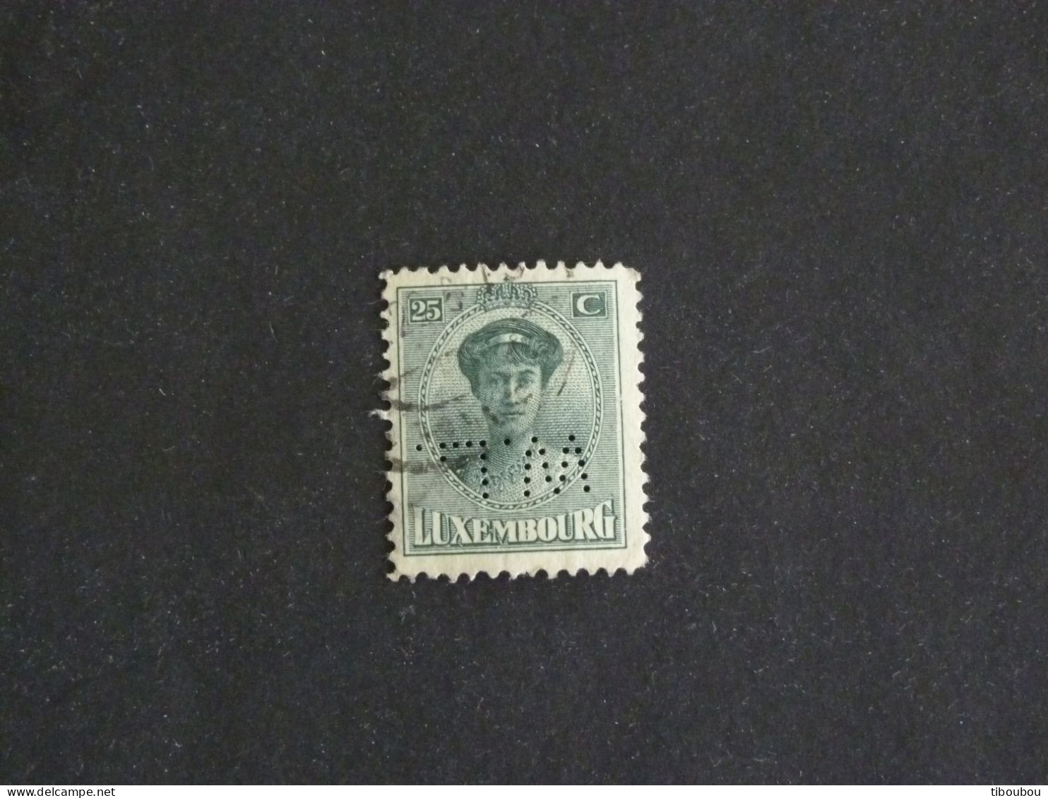 LUXEMBOURG LUXEMBURG YT 126 OBLITERE - PERFORE W.L. - GRANDE DUCHESSE CHARLOTTE DE FACE - 1921-27 Charlotte De Face