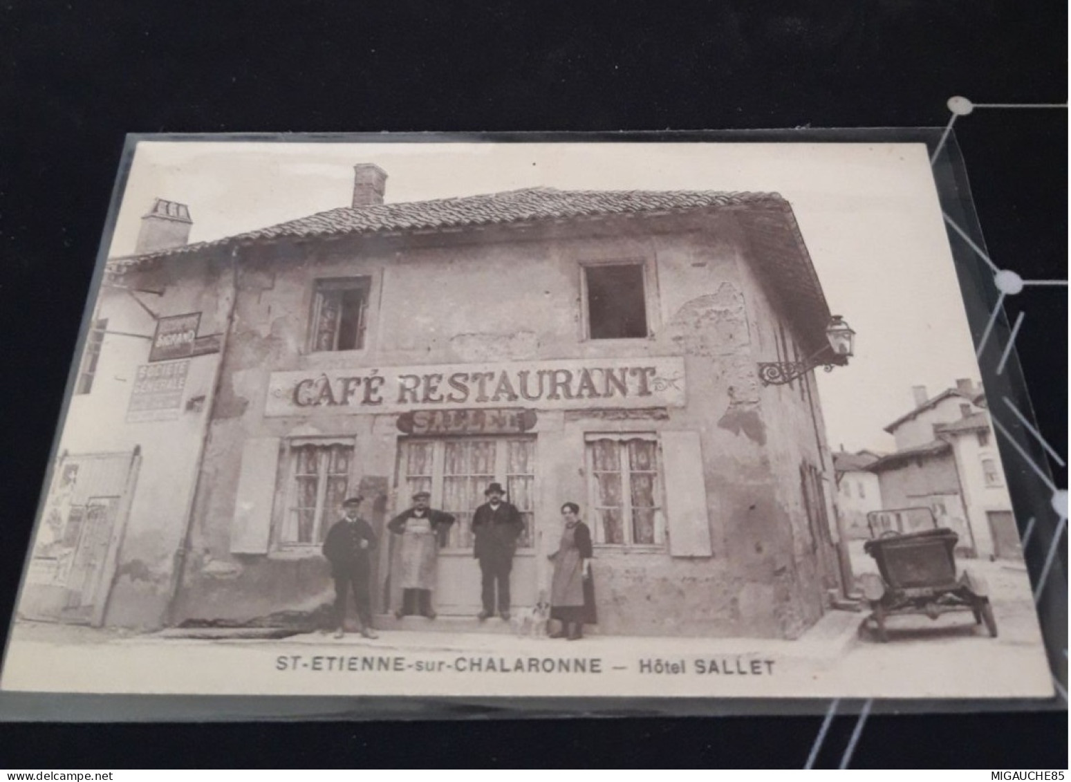 Carte   Postale   St Etienne Sur Chalaronne Hôtel SALLET (café Restaurant ) - Ohne Zuordnung