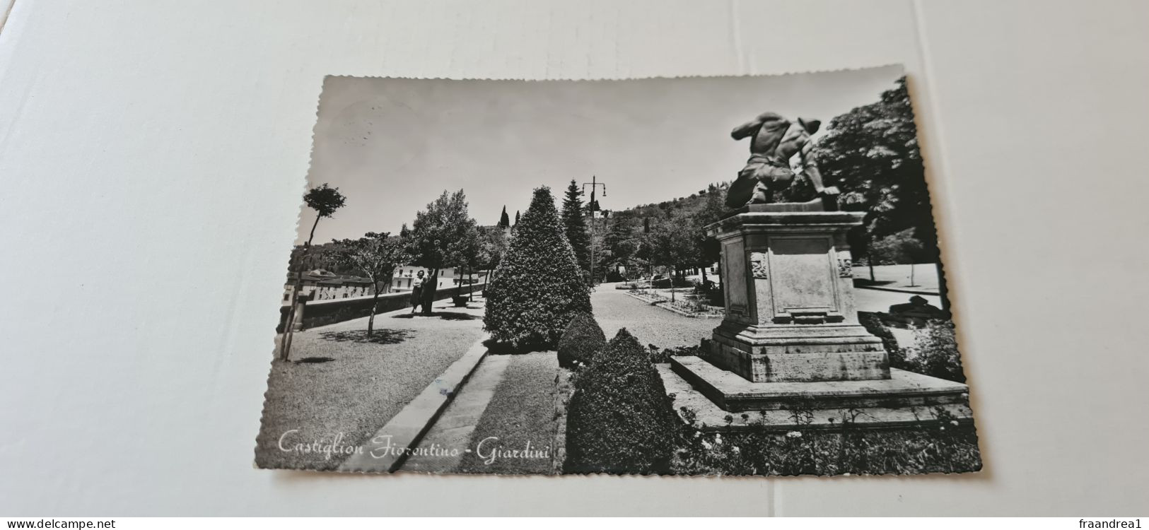 CASTIGLION FIORENTINO  Arezzo GIARDINI E MONUMENTO AI CADUTI - Arezzo