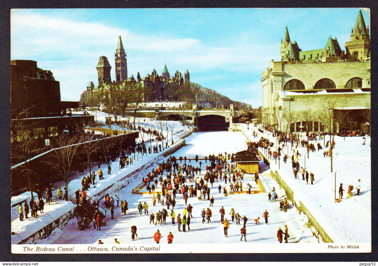 Ottawa.The Rideau Canal, The World's Largest Skating Rink. Patinage Sur Le Canal Gelé. Palais Du Parlement. 1976 - Ottawa