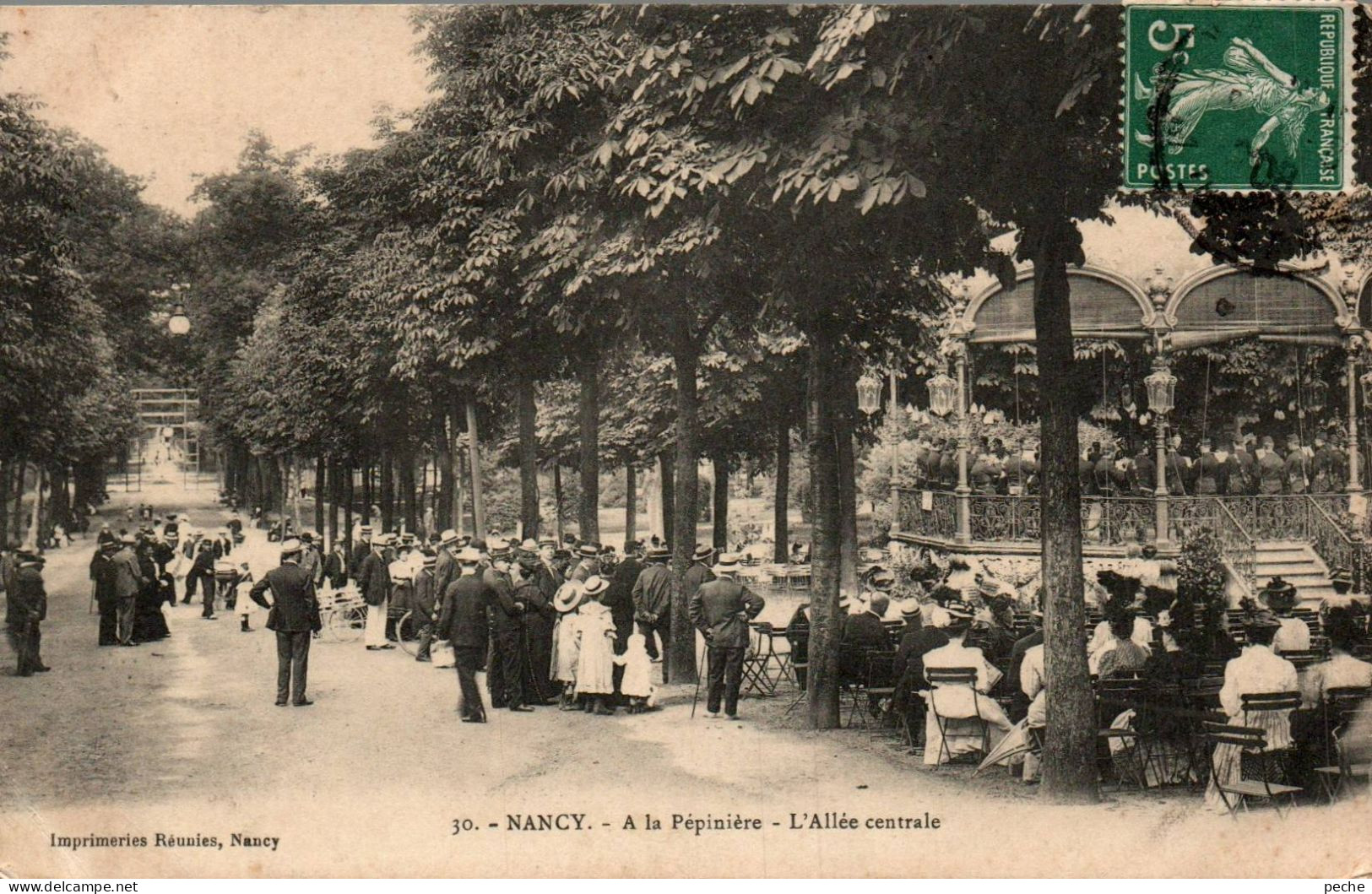 N°1418 W -cpa Nancy -à La Pépinière- L'allée Centrale- - Nancy