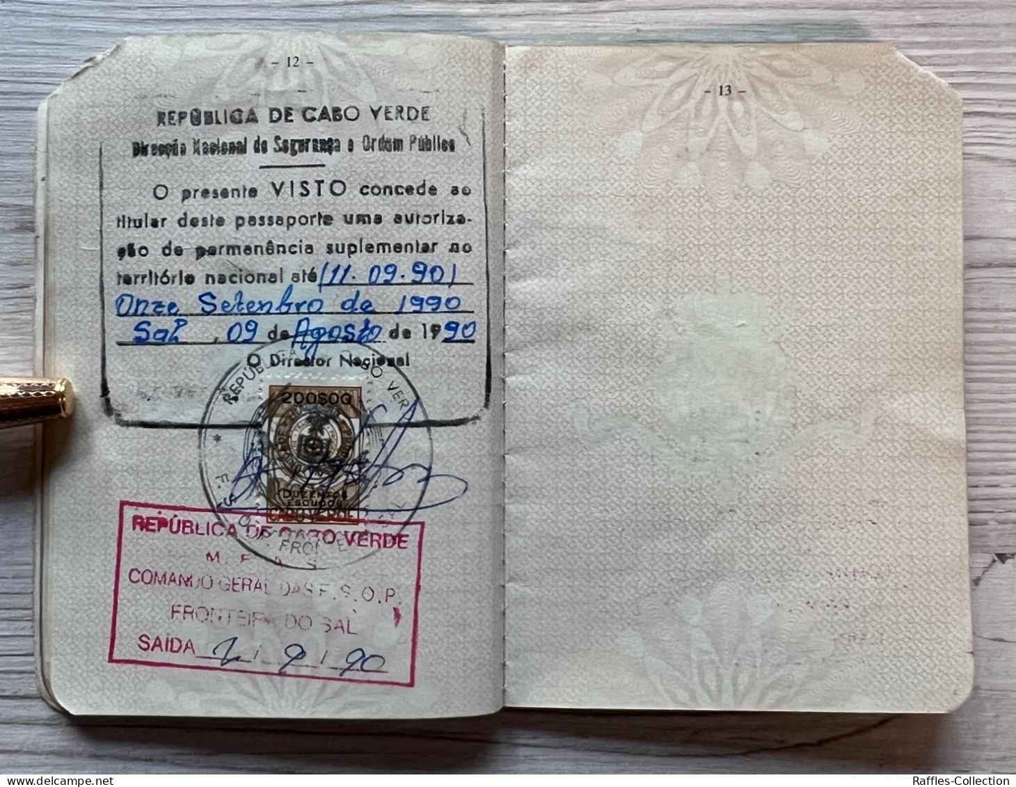 Belgium 1989 passport with Cape Verde / Cabo Verde visas & revenues / passeport reisepass pasaporte passaporto