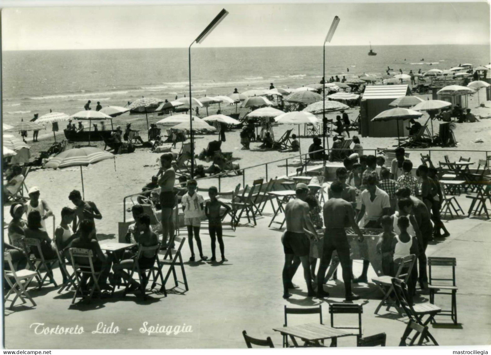 TORTORETO LIDO TERAMO Spiaggia Biliardino Calcetto Calcio Balilla - Teramo