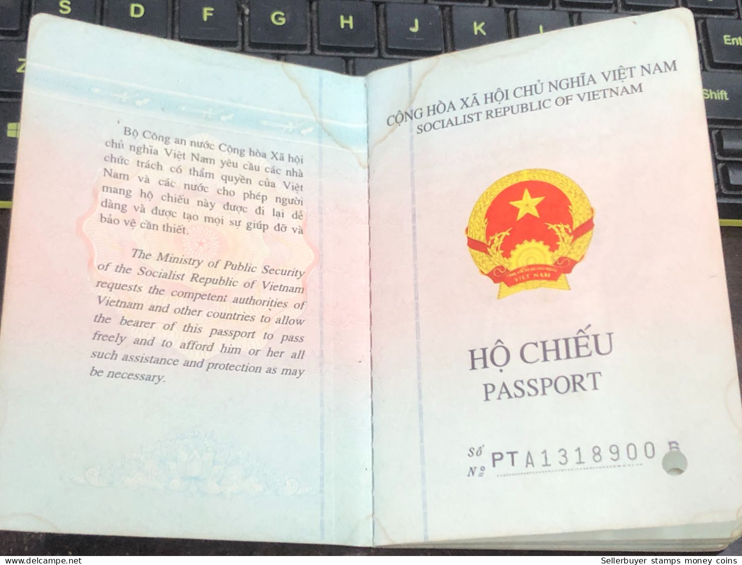 VIET NAMESE-OLD-ID PASSPORT VIET NAM-PASSPORT Is Still Good-name-ngo Van Phuc-2009-1pcs Book - Verzamelingen