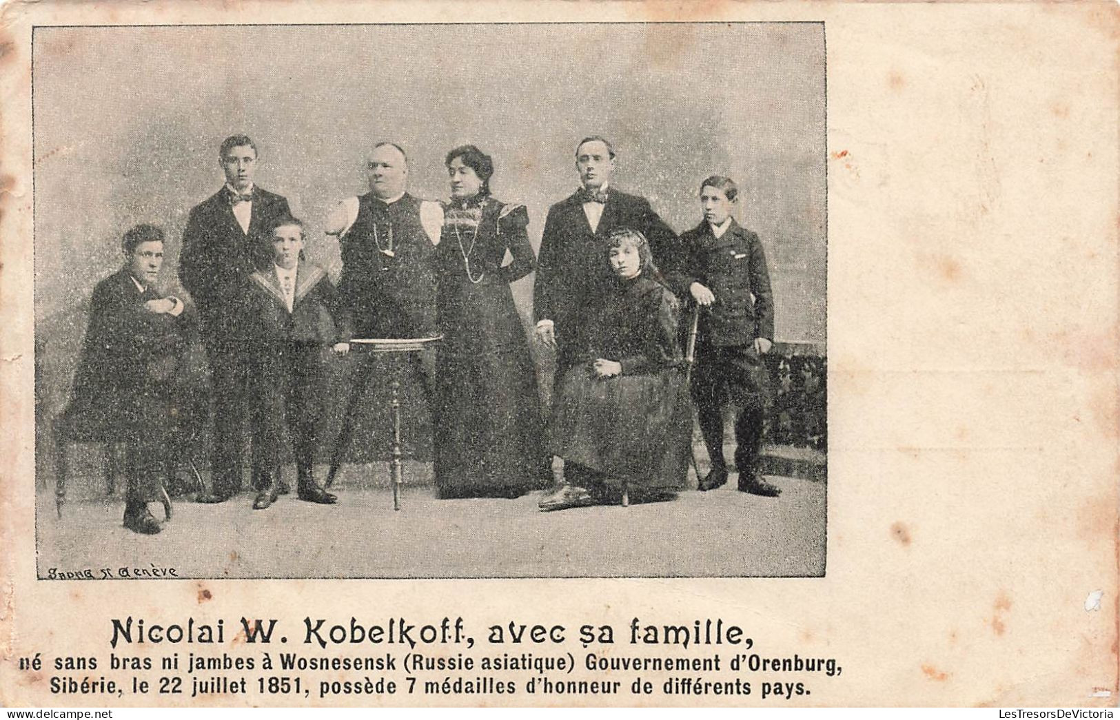 MILITARIA  - Nicolai W. Kobelkoff Avec Sa Famille - Animé - Carte Postale Ancienne - Characters