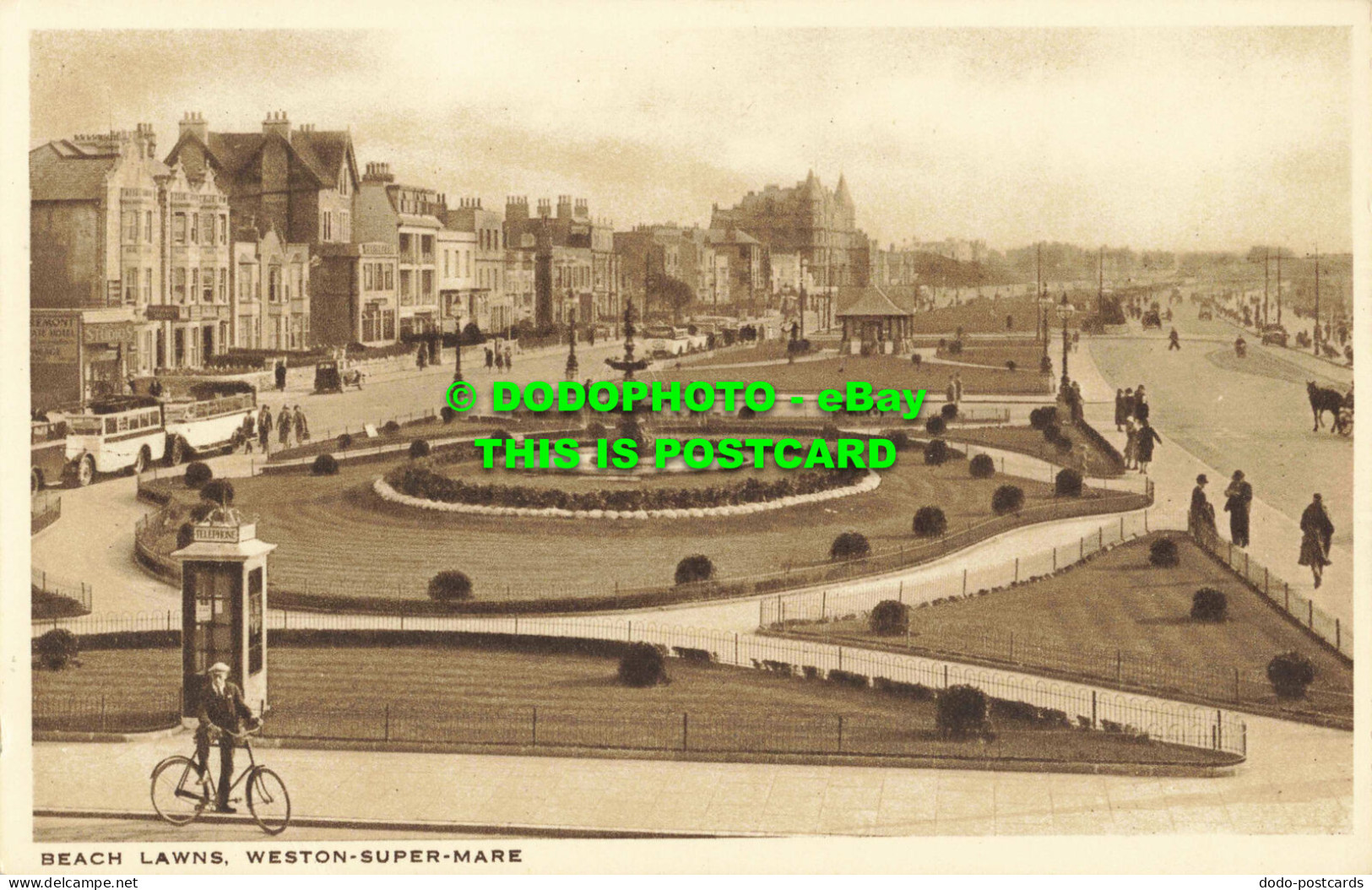 R561922 Weston Super Mare. Beach Lawns - Monde