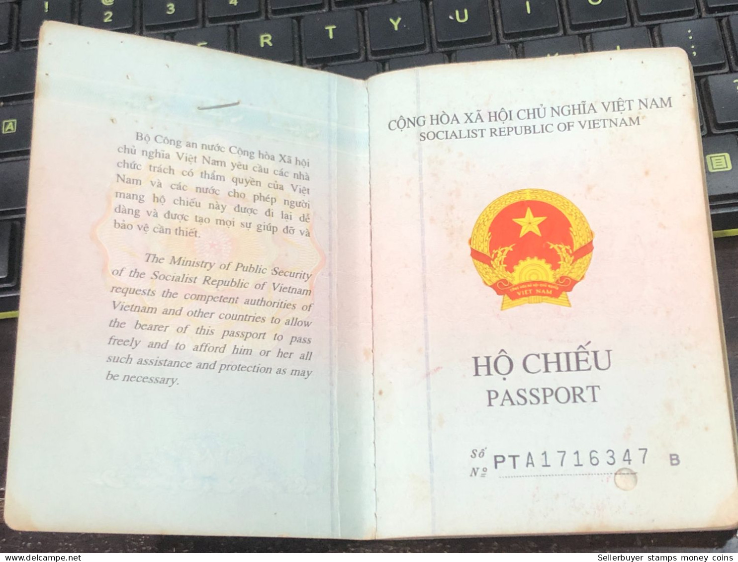 VIET NAMESE-OLD-ID PASSPORT VIET NAM-PASSPORT Is Still Good-name-mai Diep-2005-1pcs Book - Verzamelingen