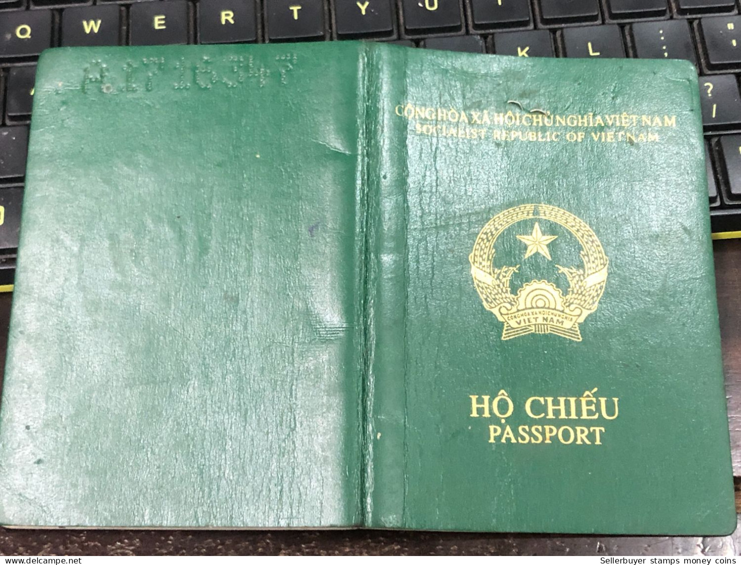 VIET NAMESE-OLD-ID PASSPORT VIET NAM-PASSPORT Is Still Good-name-mai Diep-2005-1pcs Book - Collections