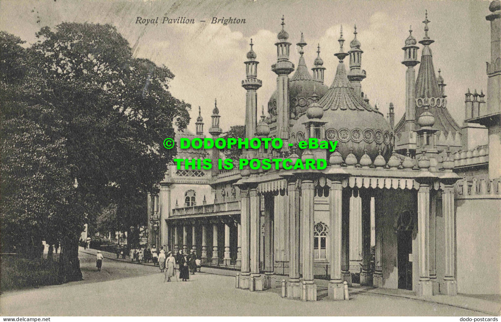 R561928 Brighton. Royal Pavilion. Postcard - Monde