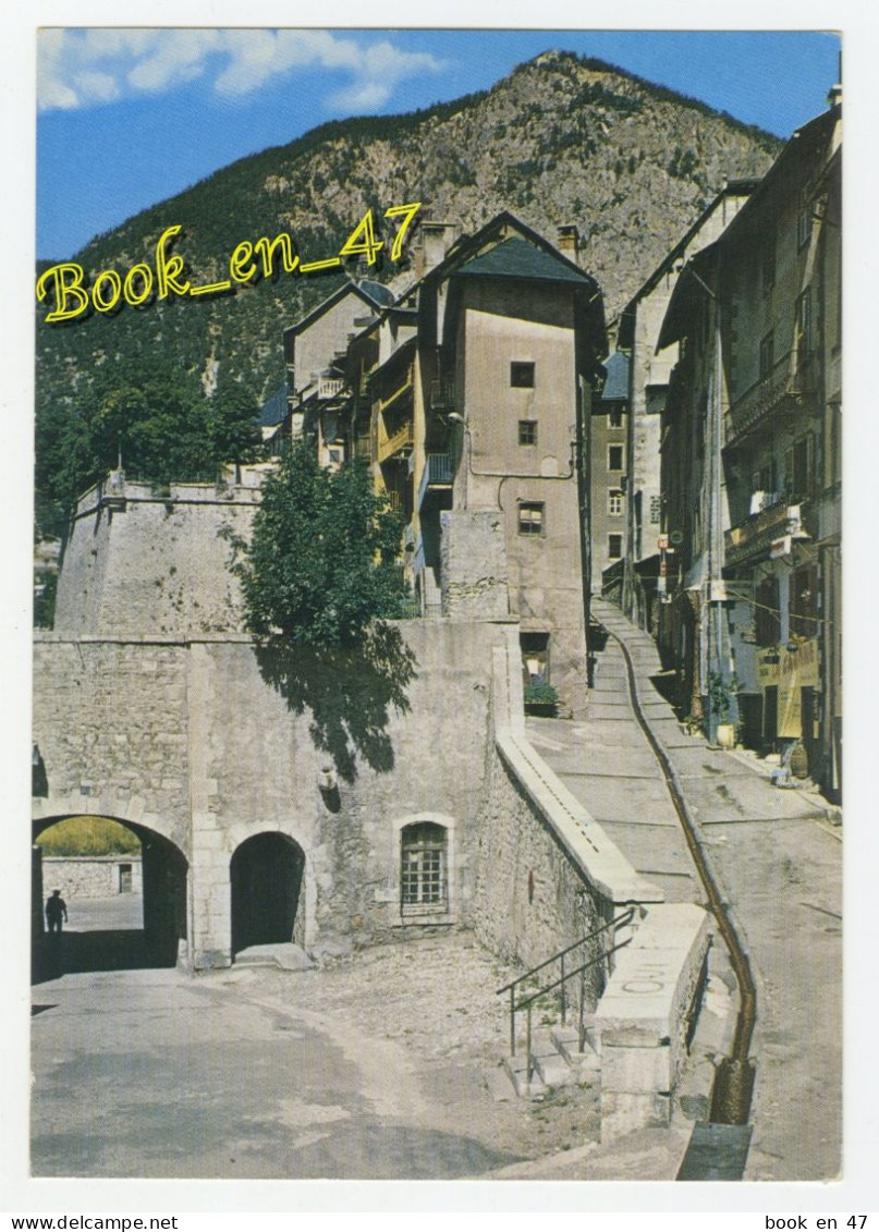 {91840} 05 Hautes Alpes Briançon , Rue Mercerie ( Petite Gargouille ) - Briancon