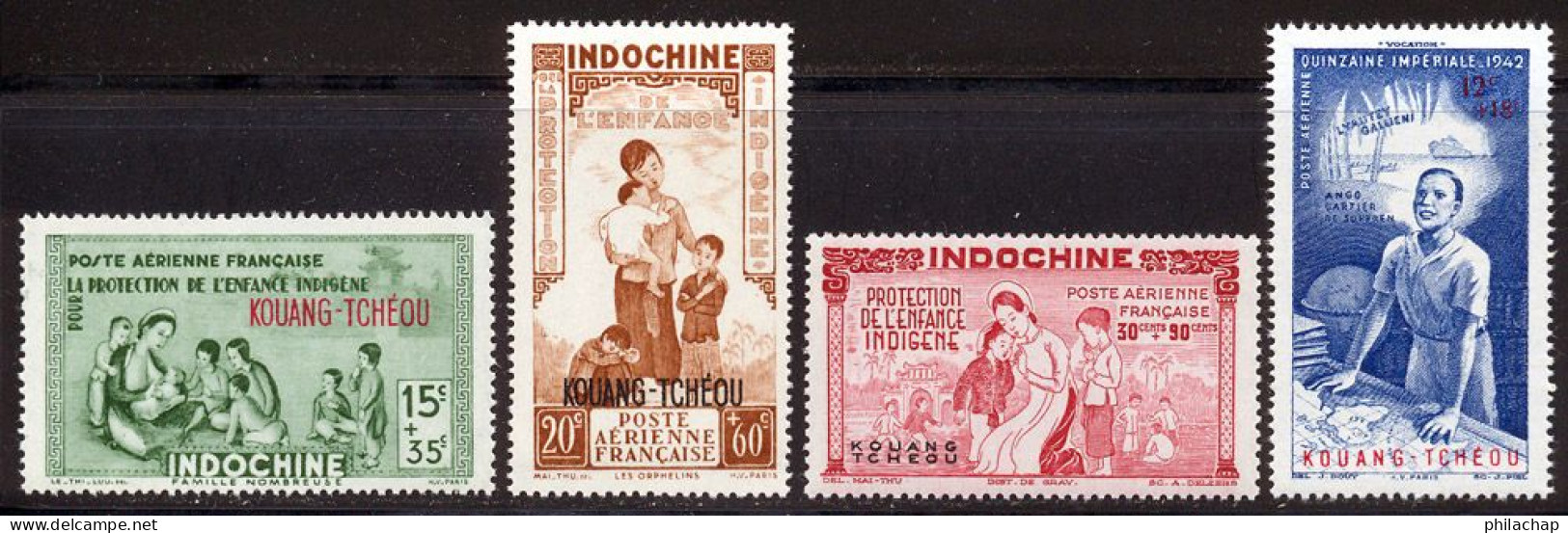 Kouang-Tcheou PA 1942 Yvert 1 / 4 ** TB PEIQI Coin De Feuille - Unused Stamps