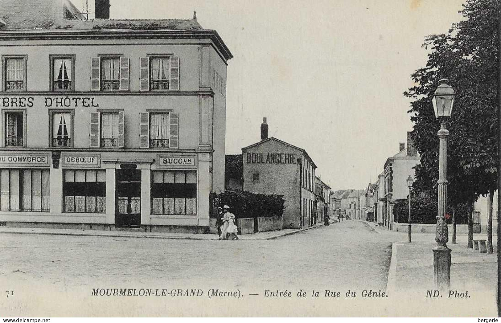 C/271             51     Mourmelon Le Grand    -    Entrée De La Rue Du Génie   -  Hotel Du Commerce - Mourmelon Le Grand