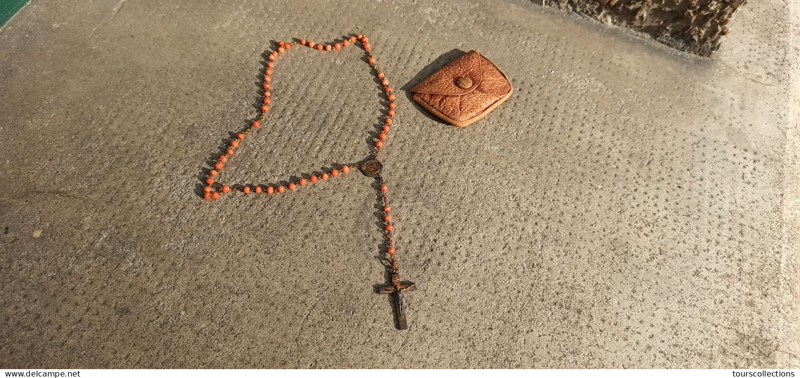 PETIT CHAPELET ANCIEN De Voyage - Croix Avec Jésus Religion Catholique - 32 Mm X 20 Mm - Religion &  Esoterik