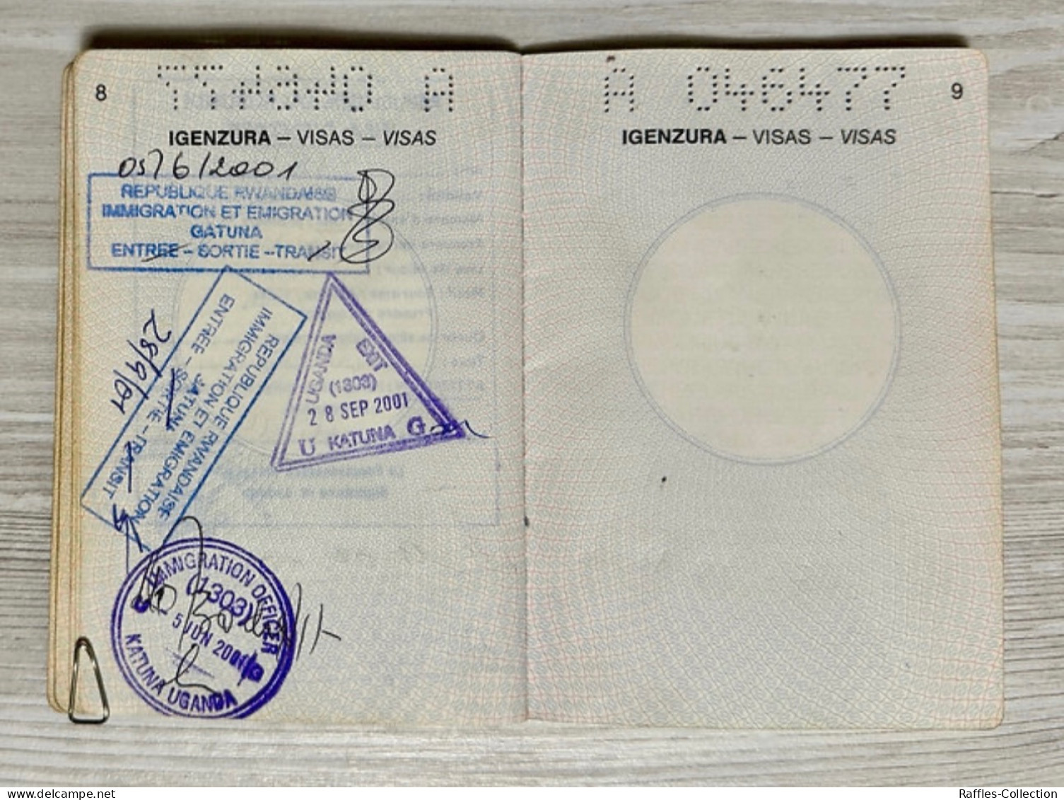 Rwanda Passport Passeport Reisepass Pasaporte Passaporto - Historische Documenten