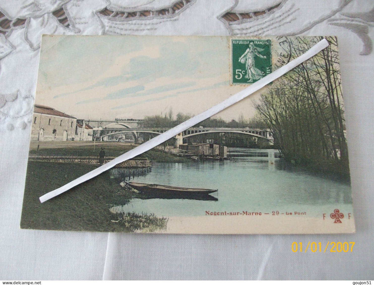 NOGENT -sur- MARNE (94) Le Pont (coin Cassé En Haut à Gauche Voir Scan) - Nogent Sur Marne