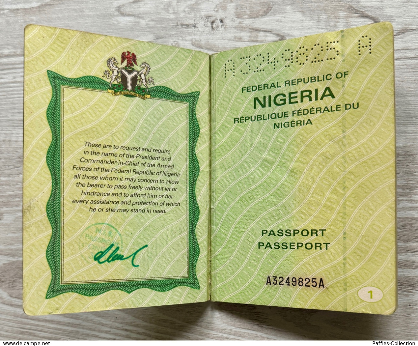 Nigeria Passport Passeport Reisepass Pasaporte Passaporto - Historische Documenten