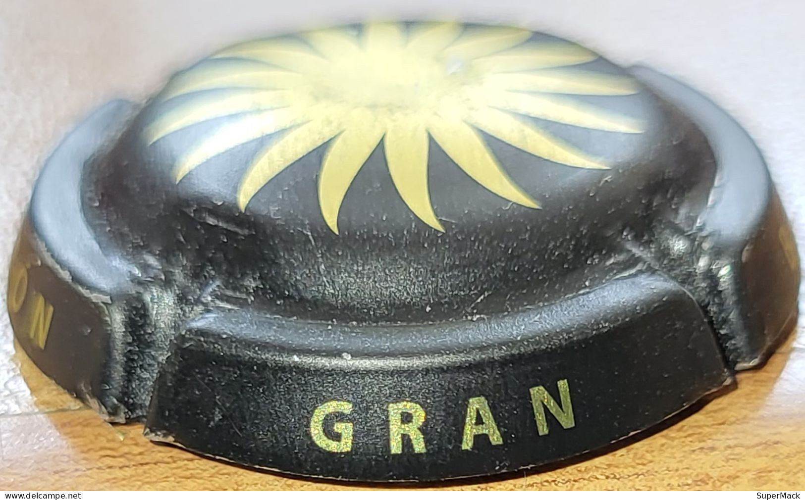 Capsule Cava D'Espagne GRAN BARON Noir & Or Nr 141999 - Schuimwijn