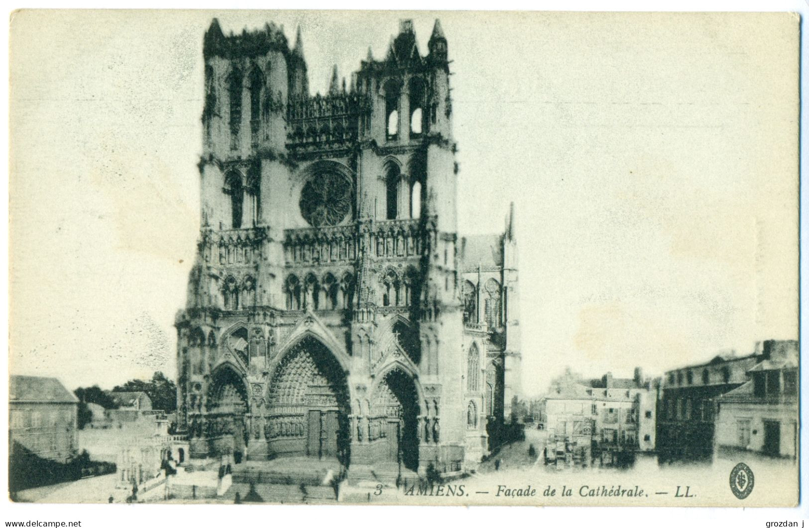 Amiens, Façade De La Cathédrale, France - Amiens