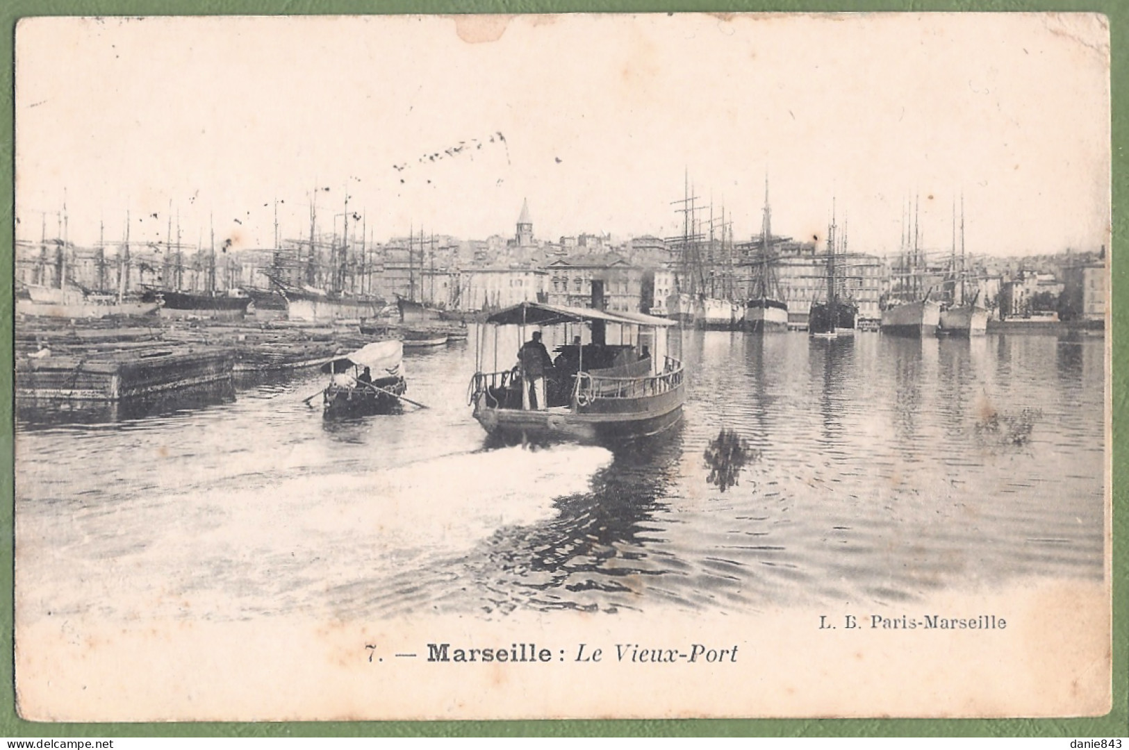 CPA Dos Précurseur - BOUCHES DU RHONE - MARSEILLE - LE VIEUX PORT - Animation, Bateau Navette - Old Port, Saint Victor, Le Panier