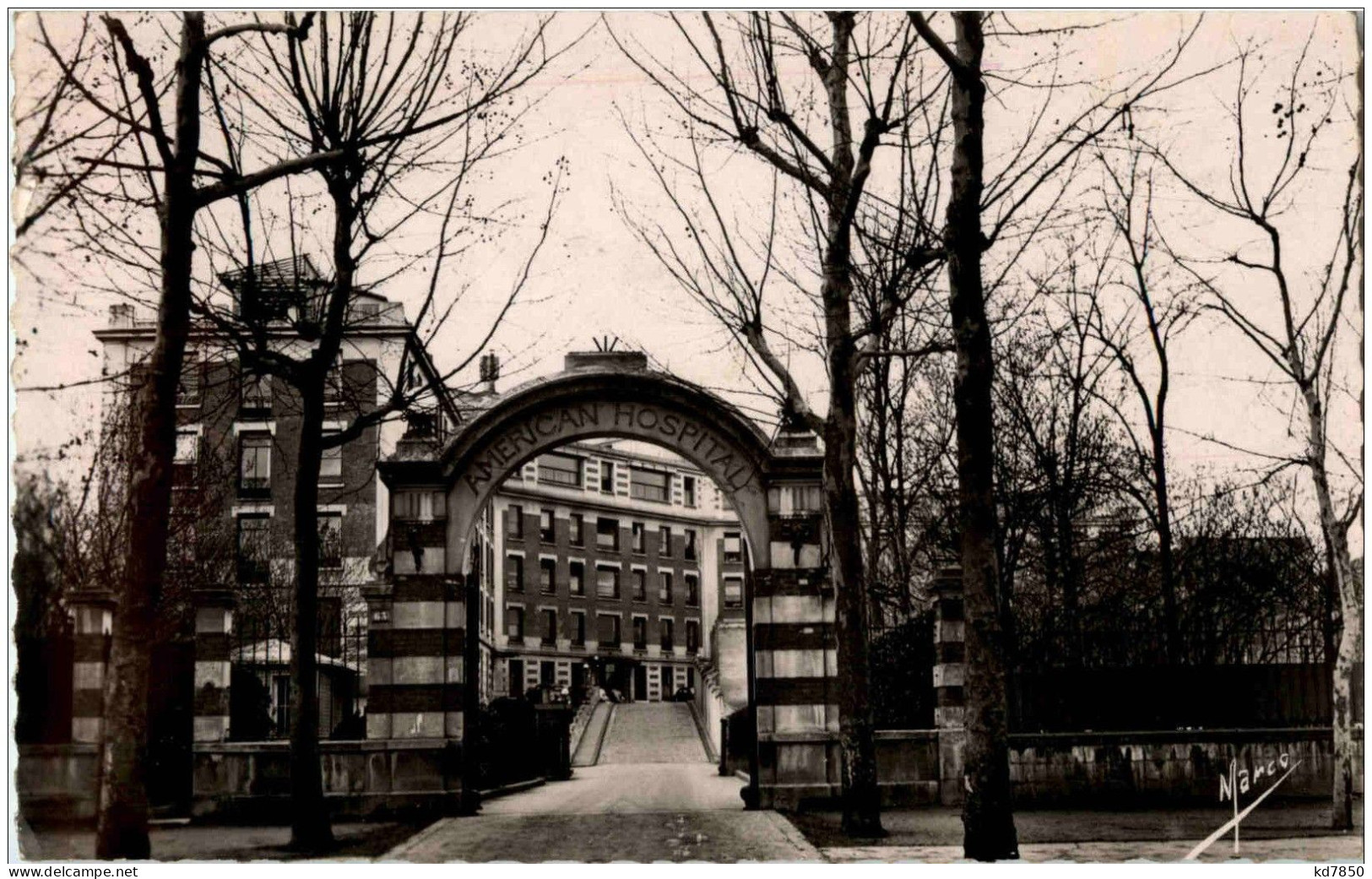 Neuilly Sur Seine - Entree De L Hospital Americain - Neuilly Sur Seine