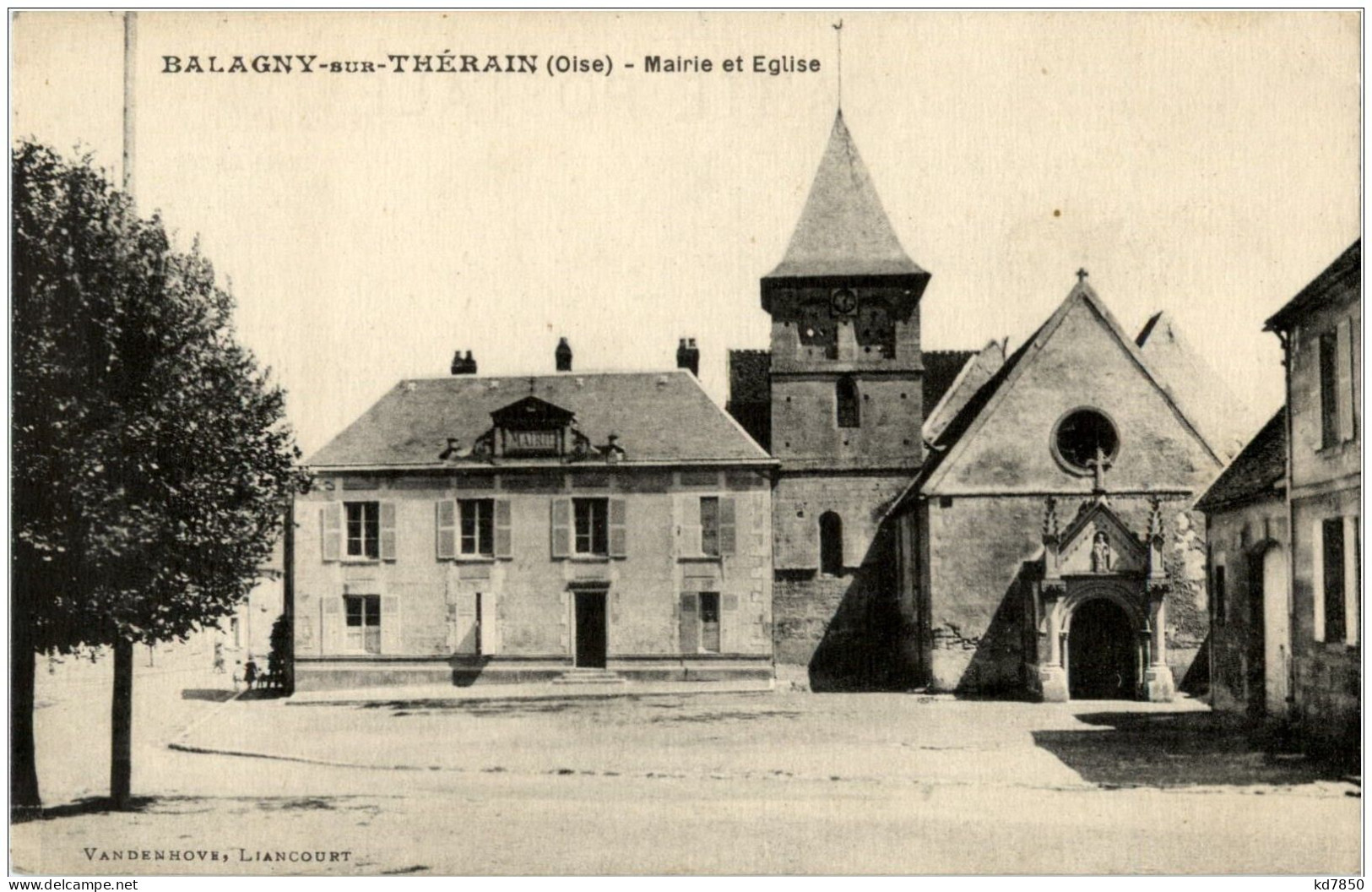 Balagny Sur Therain - Mairie Et Eglise - Sonstige & Ohne Zuordnung