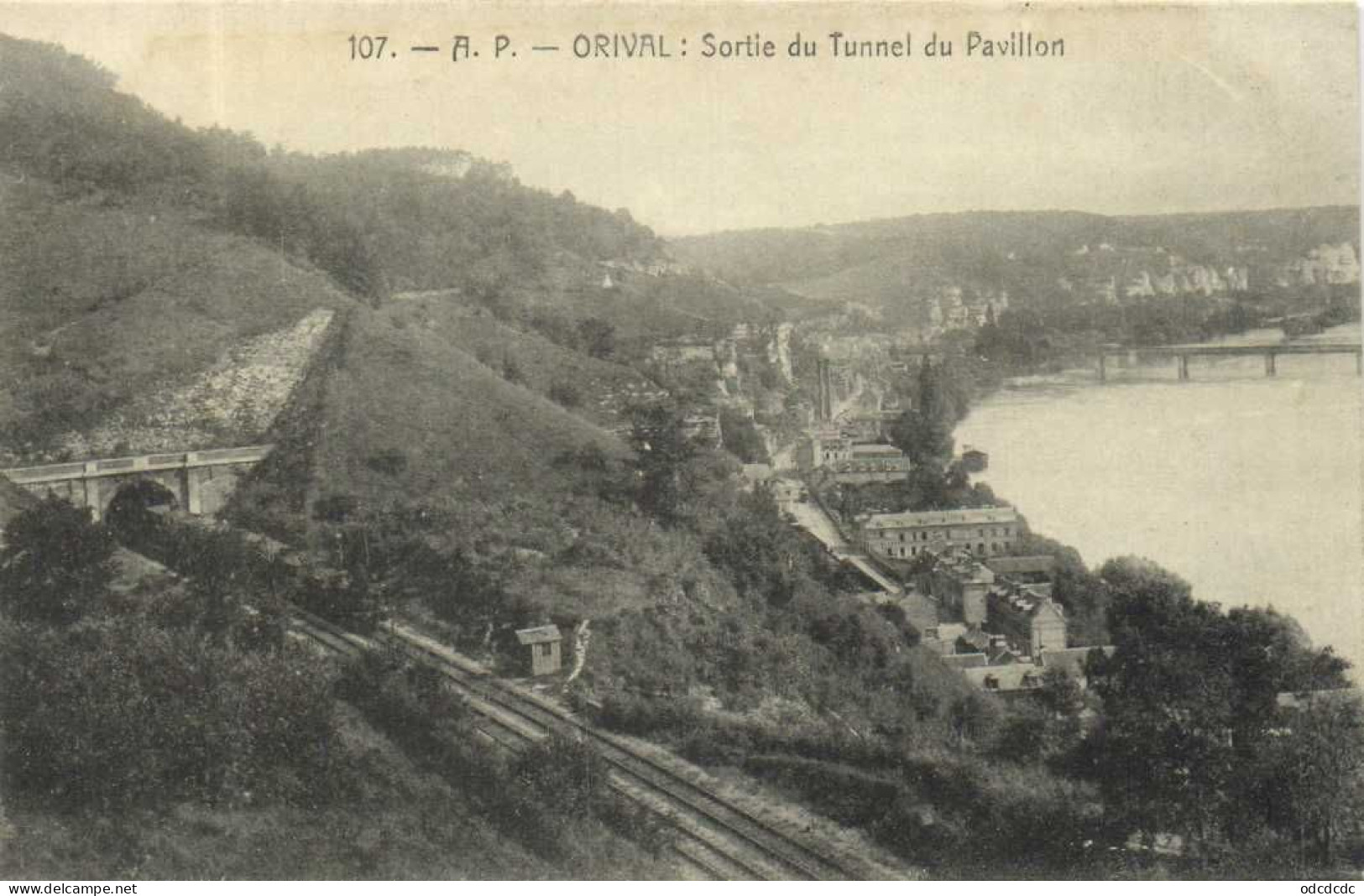 ORIVAL  Sortie Du Tunnel Du Pavillon Train Locomotive à Vapeur TV - Other & Unclassified