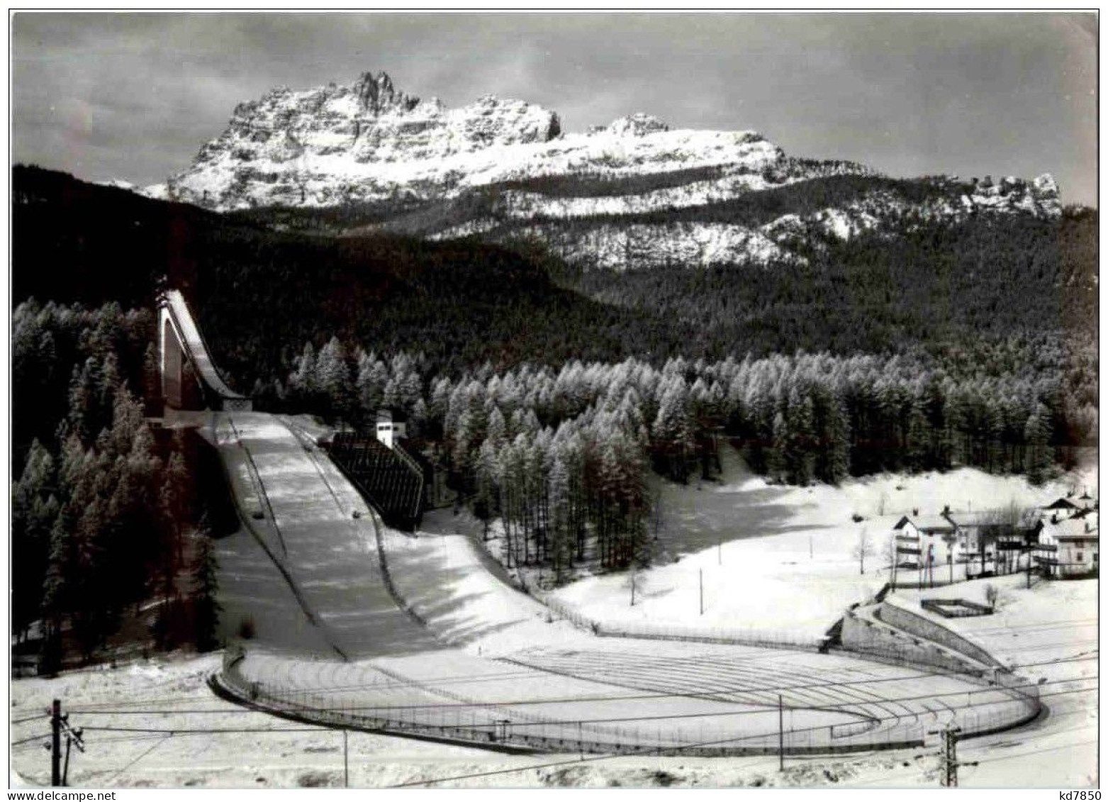 Cortina - Trampolino Olimpico Italia Skispringen - Chioggia