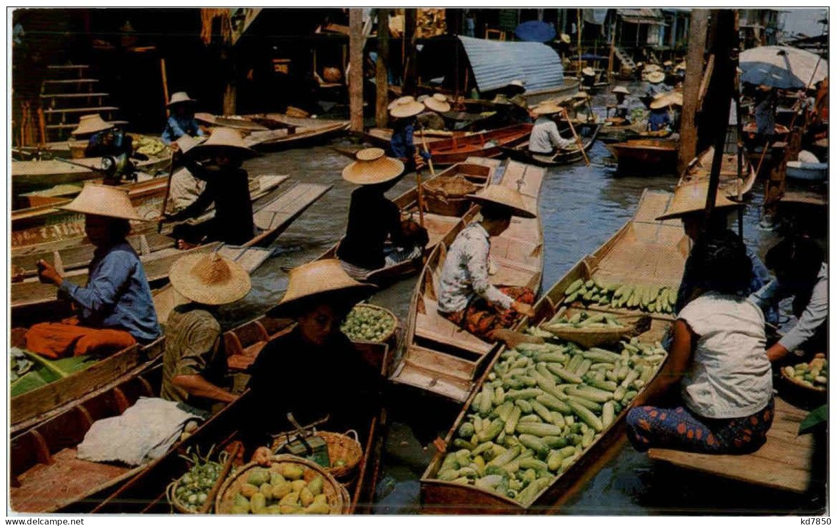 Dhonburi - Wad Sai Floating Market - Tailandia