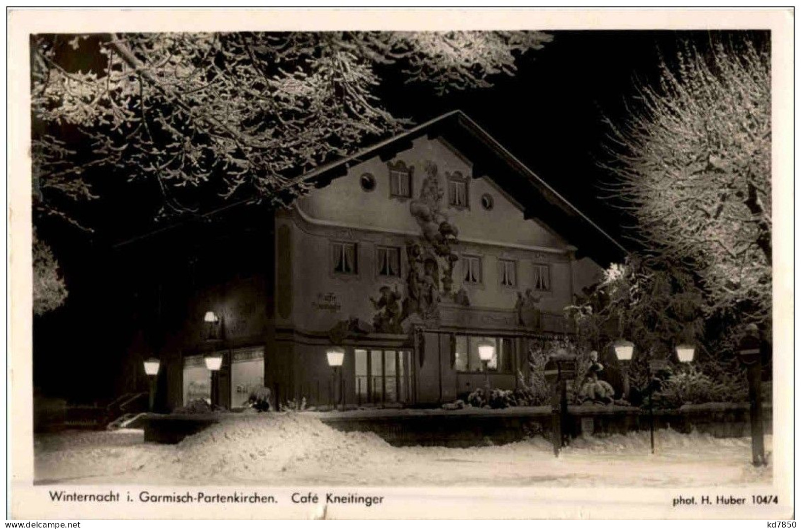 Garmisch - Winternacht Cafe Kneitinger - Garmisch-Partenkirchen