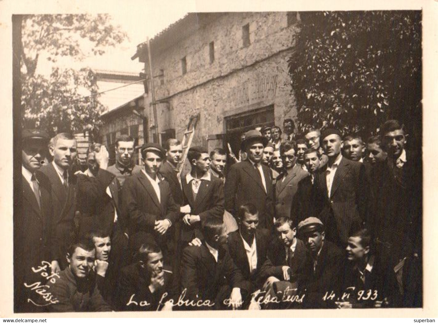CHISINAU : LA FABRICA De TESATURI - CARTE VRAIE PHOTO / REAL PHOTO [ 8,5 X 11,5 Cm ] - 14 VI 1933 (an656) - Moldavië
