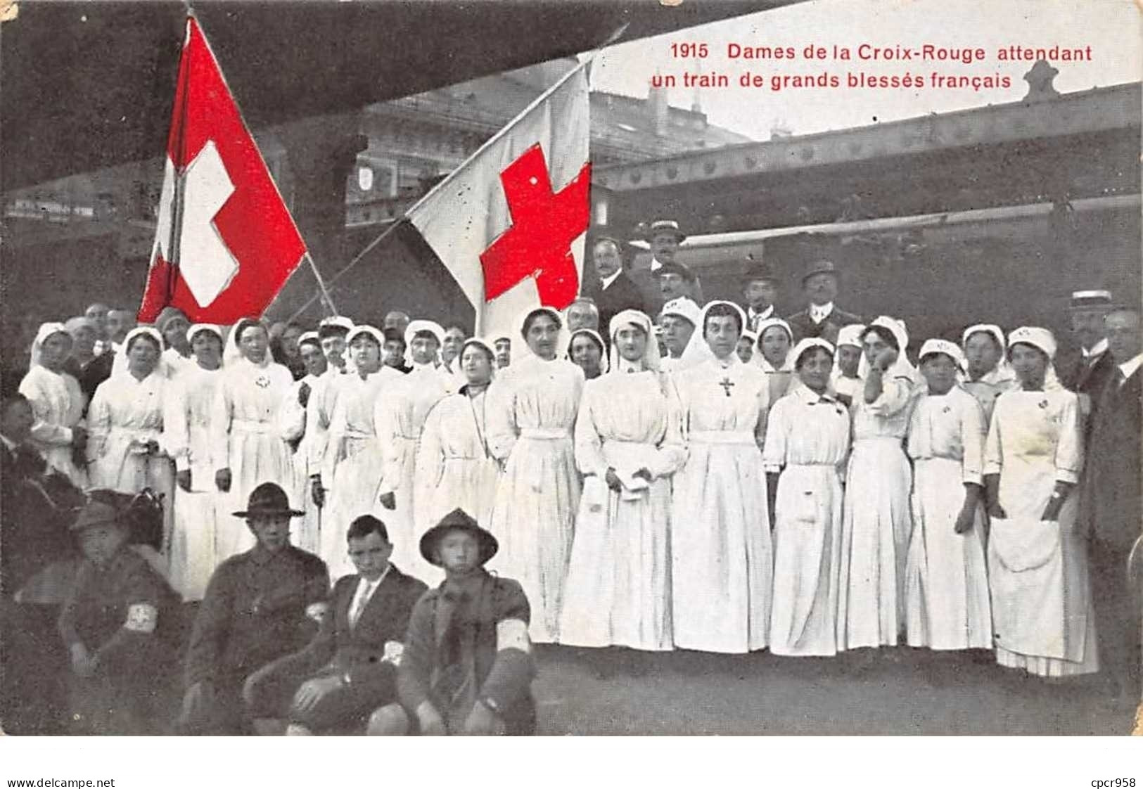 Suisse - N°61145 - Genève - Dames De La Croix-Rouge Attendant Un Train De Grands Blessés Français - Genève