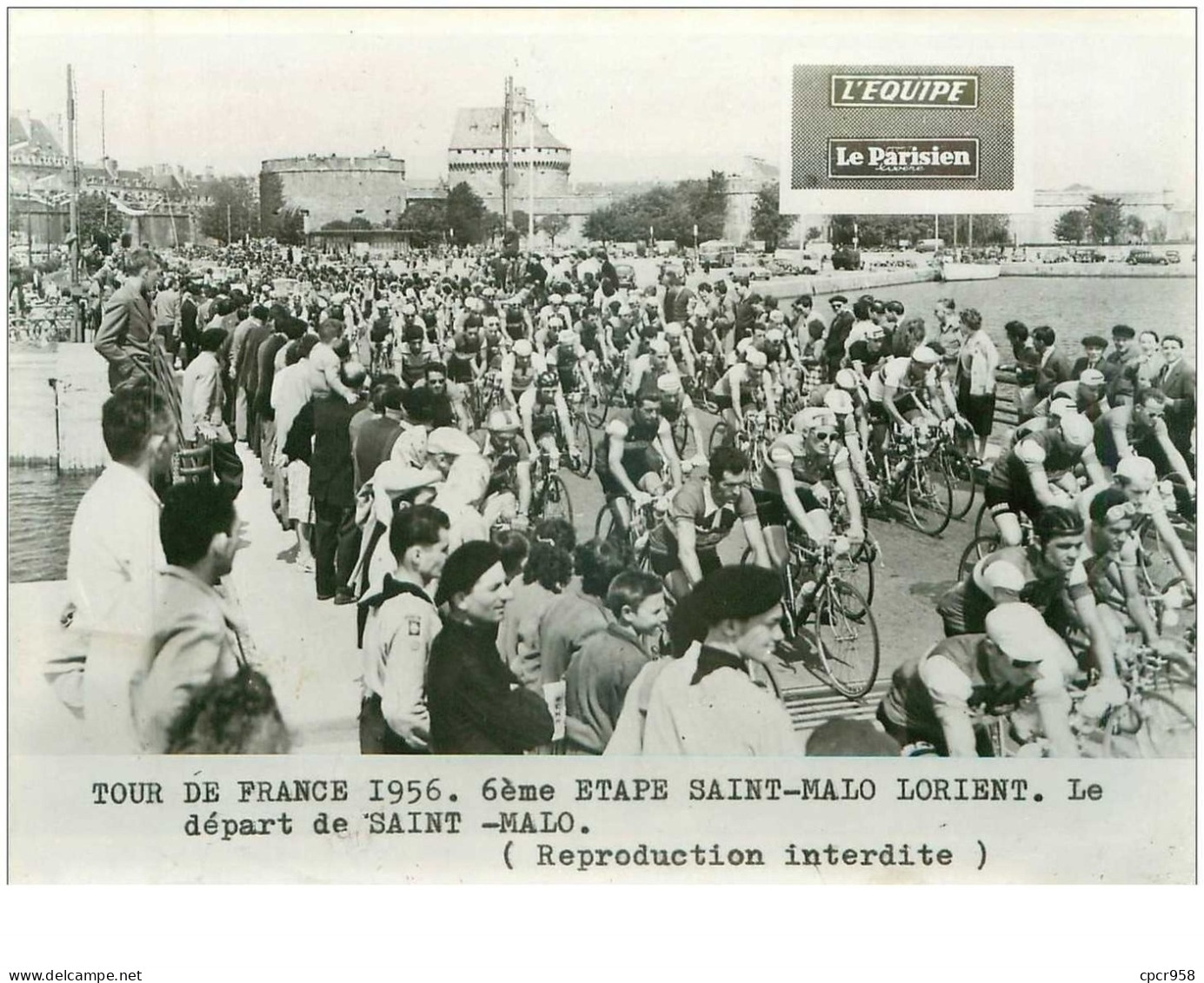 PHOTO DE PRESSE ORIGINALE TOUR DE FRANCE 1956.20X15.6eme ETAPE ST MALO LORIENT.LE DEPART DE ST MALO.n°18664 - Radsport