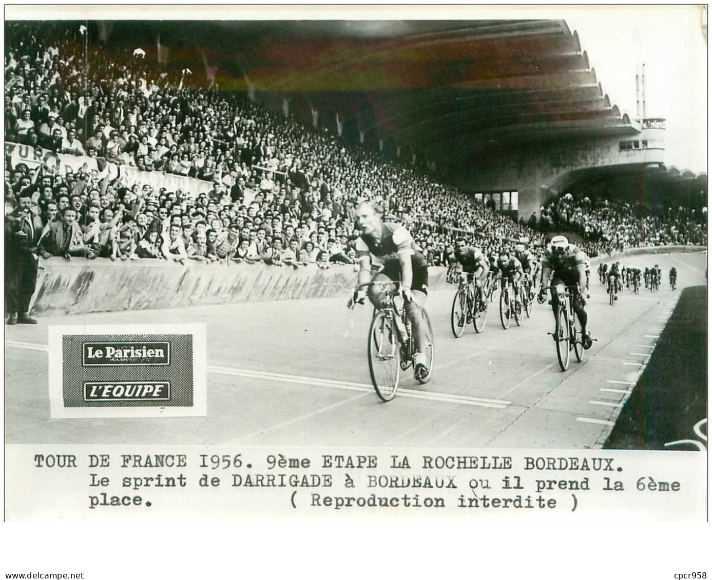 PHOTO DE PRESSE ORIGINALE TOUR DE FRANCE 1956.20X15.9eme ETAPE LA ROCHELLE BORDEAUX.LE SRINT DE DARRIGADE.n°18669 - Cycling