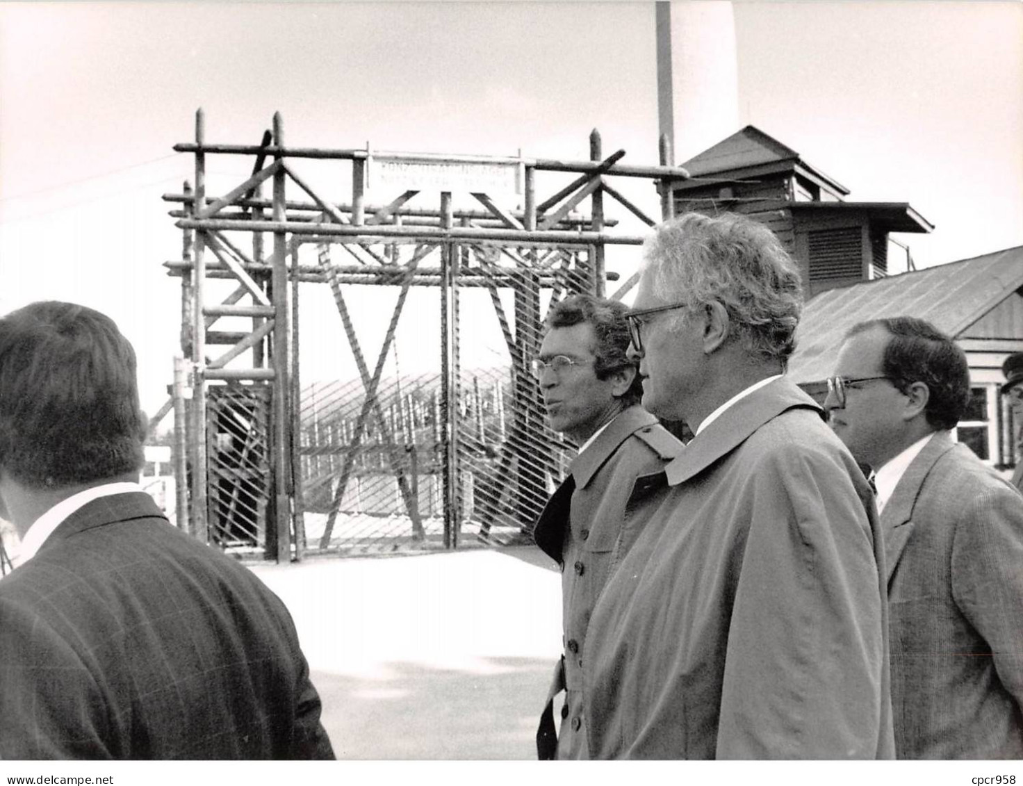 Photo De Presse.ALE10261.23x18 Cm Environ.1987.Strasbourg.Assises Parlementaires.Lionel Jospin.Pierre Joxe - Otros & Sin Clasificación