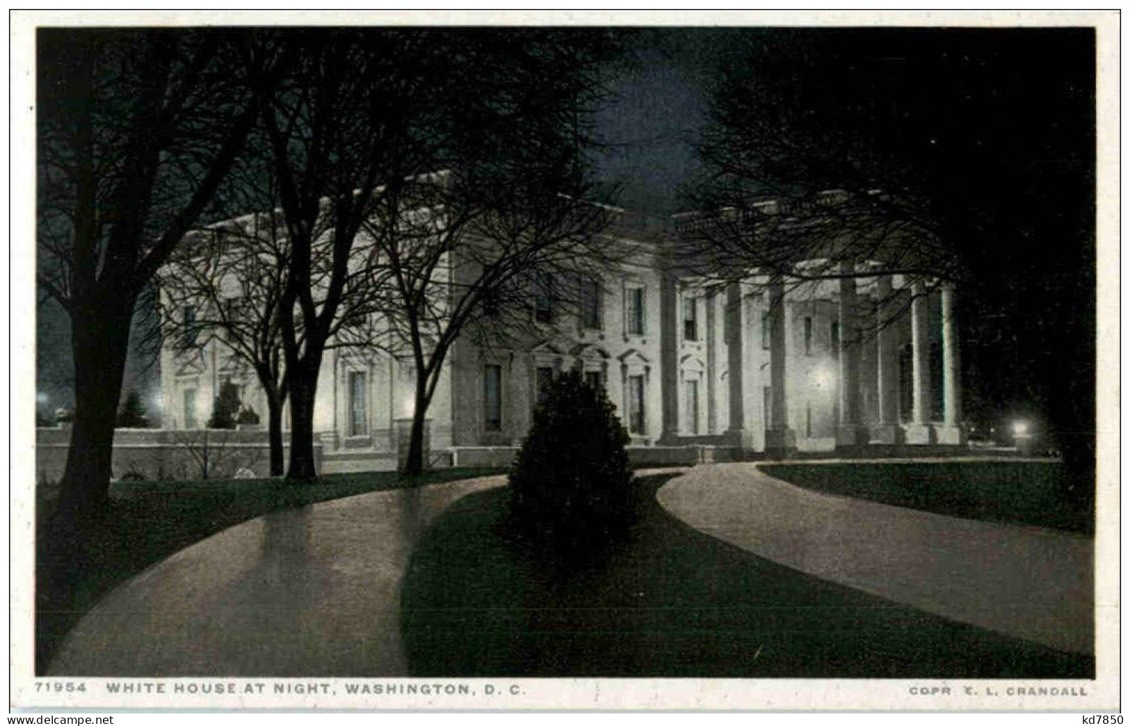 Washington DC - White House At Night - Washington DC