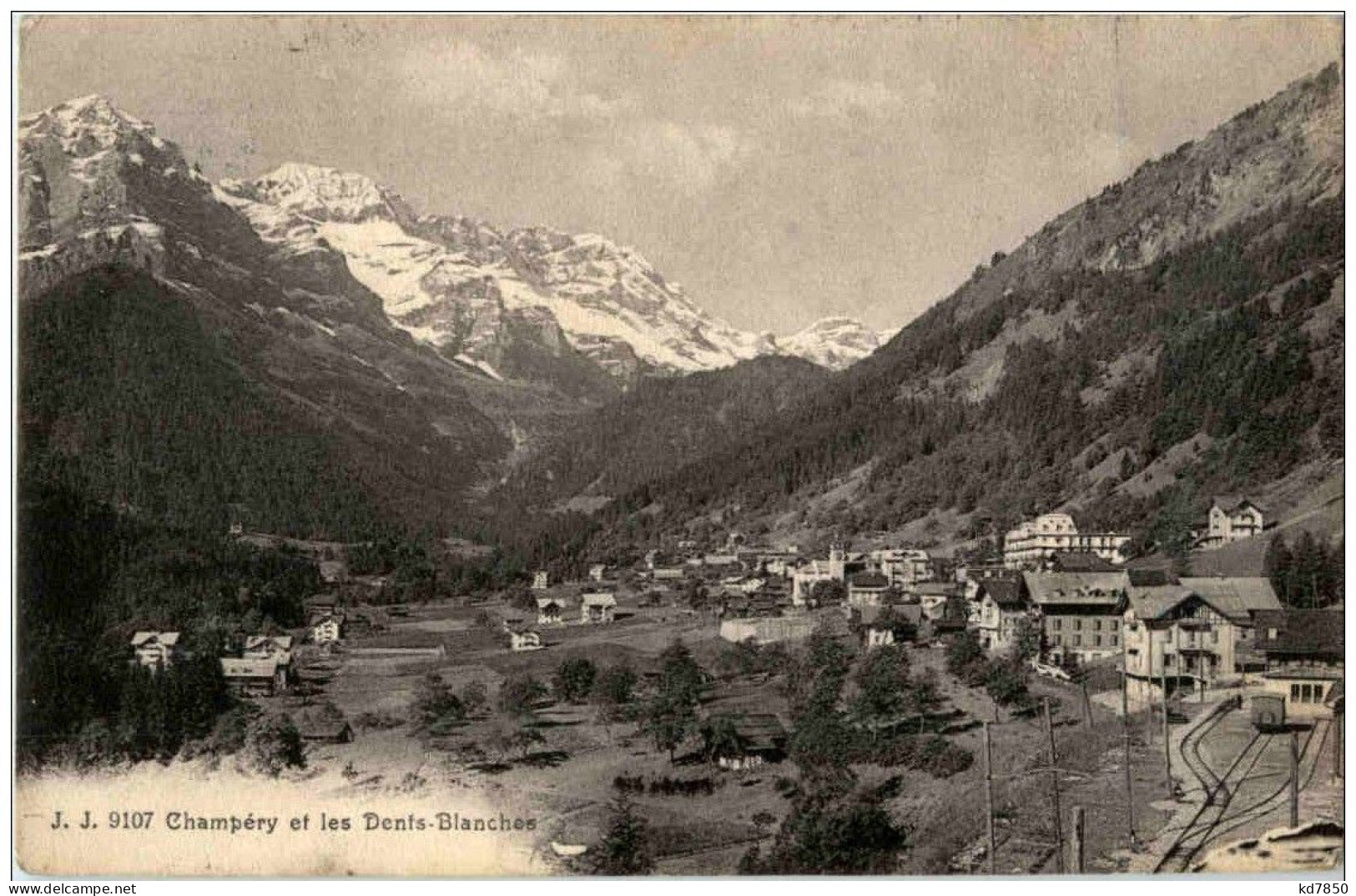Champery Et Les Dents Blanches - Champéry