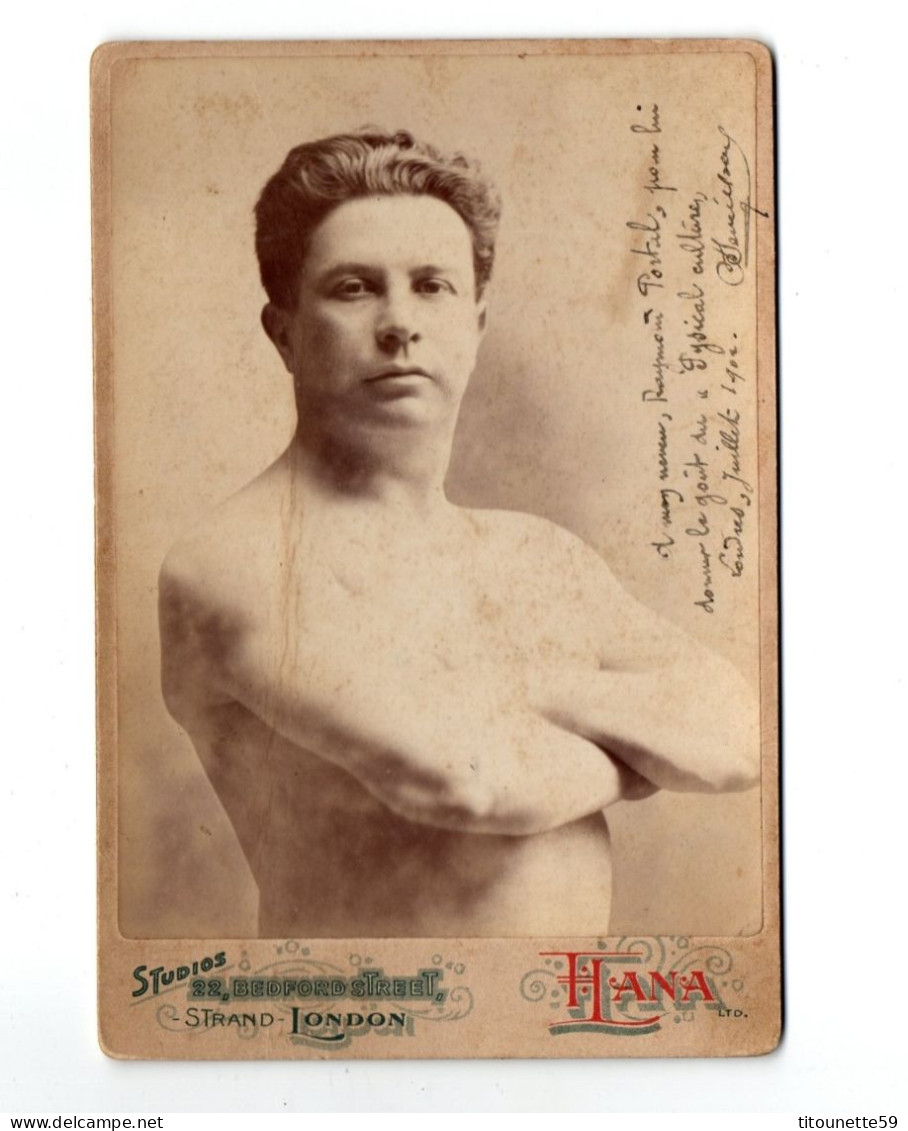 PHOTO BOXEUR?? (Dim. : 11 X 16,4cm) STUDIO HANA - LONDON - Boxe